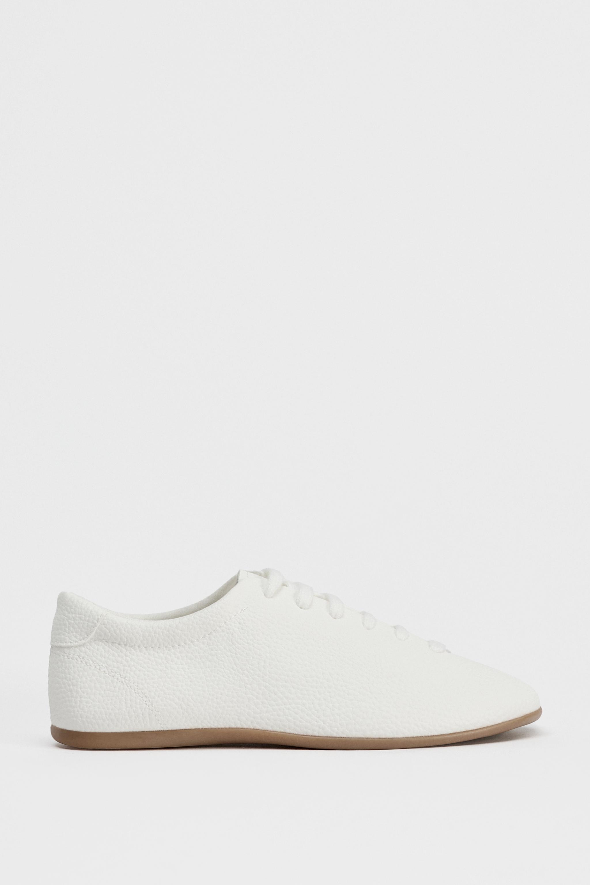 Embossed Derby Shoe