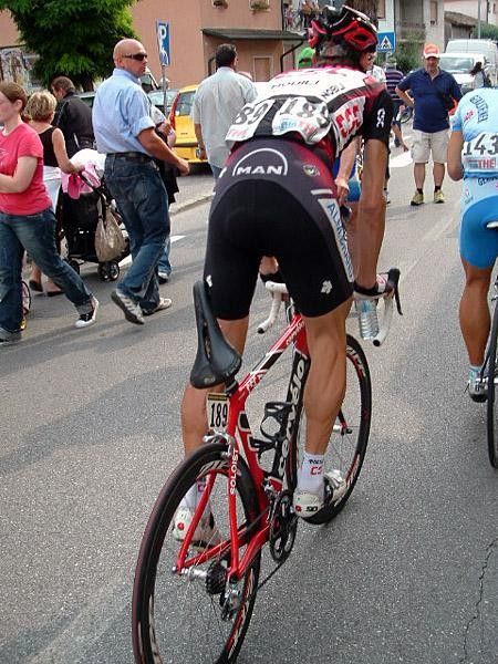 Kurt Asle-Arvesen's seat shouldn't look like this for some reason