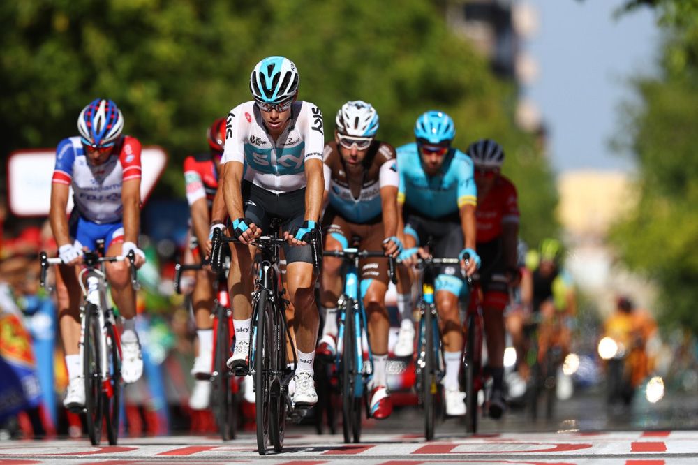 The peloton could only roll into the finish after being beaten by the two attackers