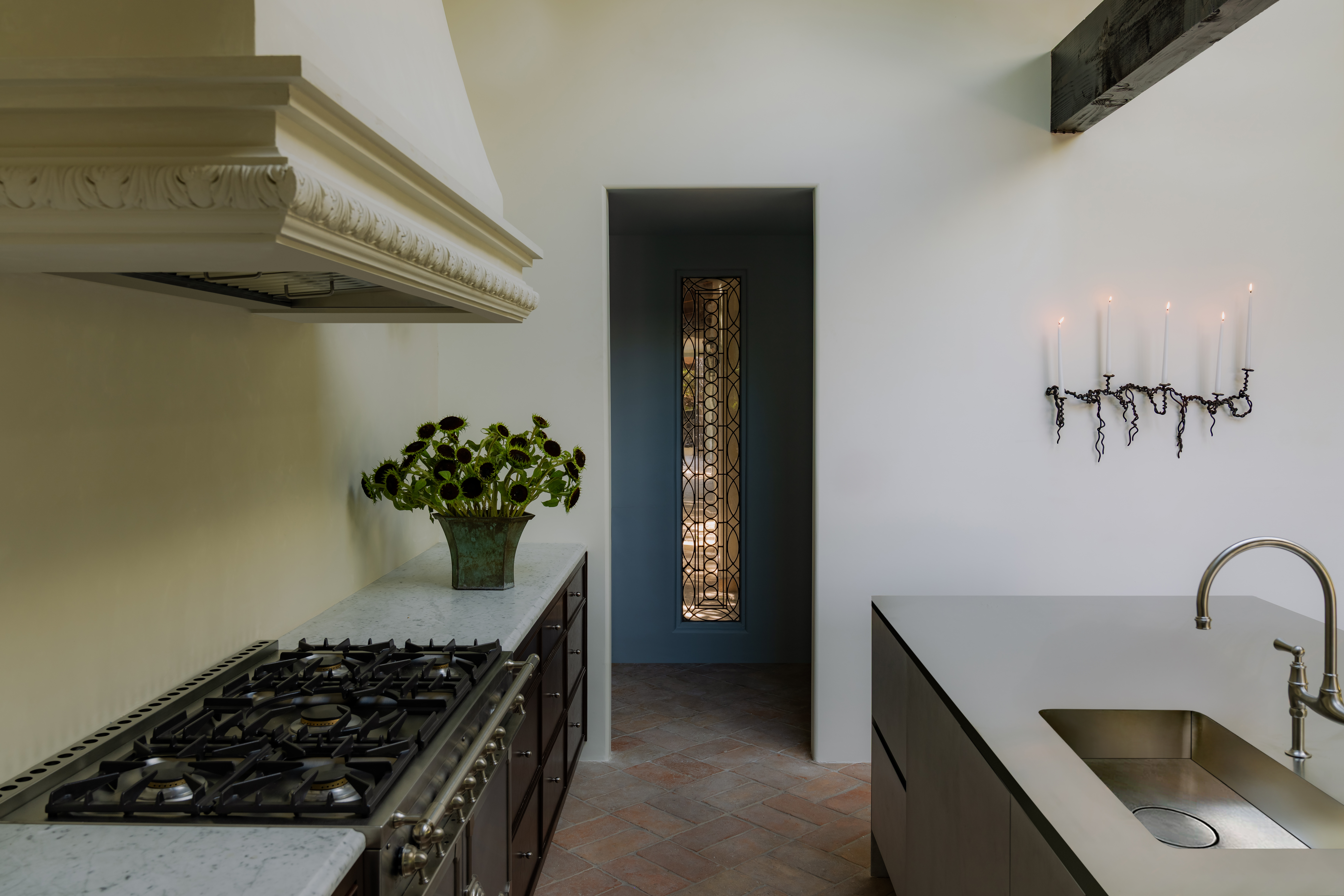 la spanish home renovated by ome dezin