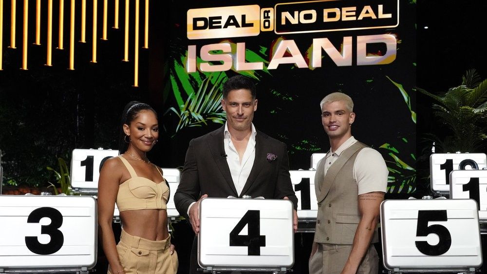 Kamari Love, Joe Manganiello and Ben Crofchick on Deal or No Deal Island