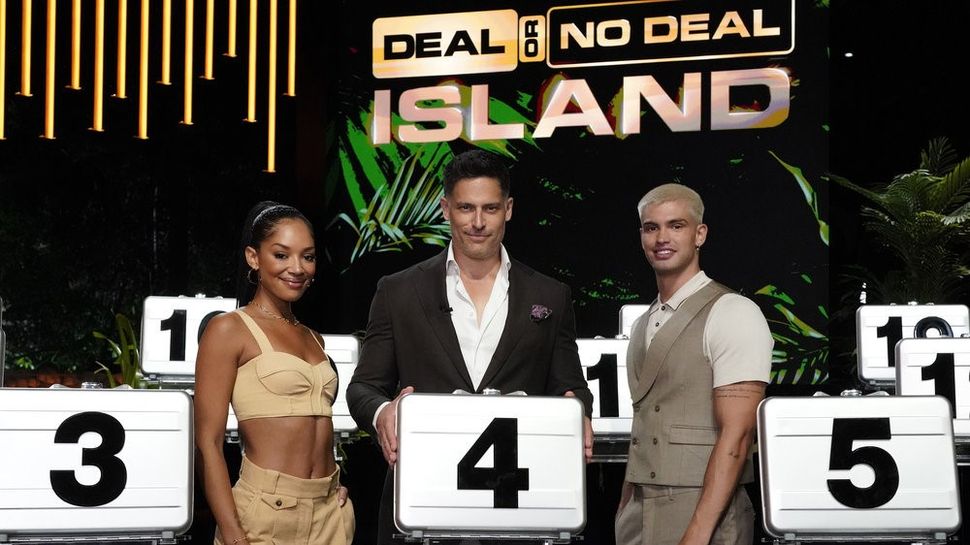 Deal or No Deal Island full season guide how to watch What to Watch