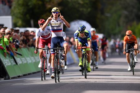 Matej Mohoric wins stage 3