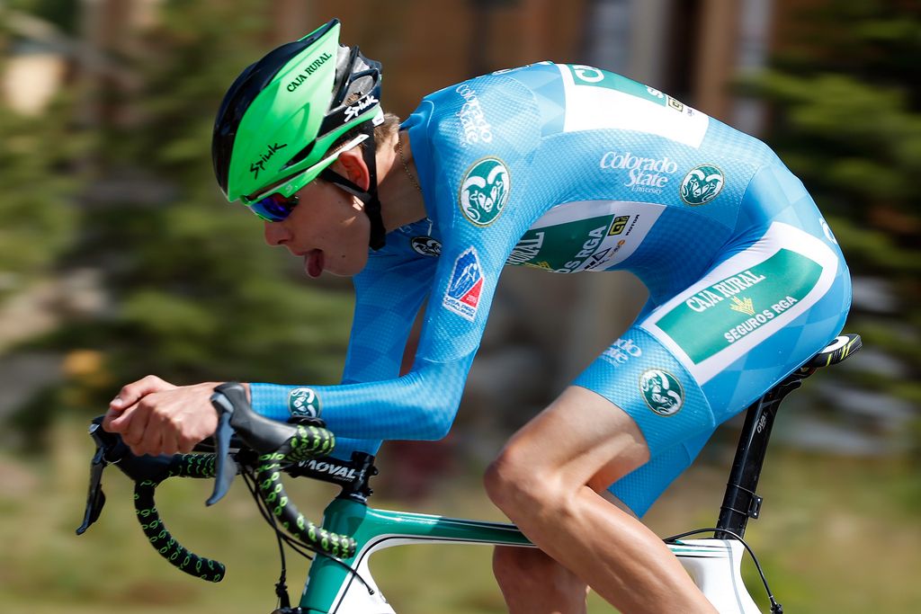 Hugh Carthy chose to ride a road bike in the time trial today