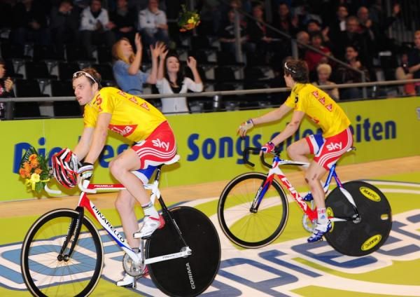 British U23 riders thrill the young ladies.