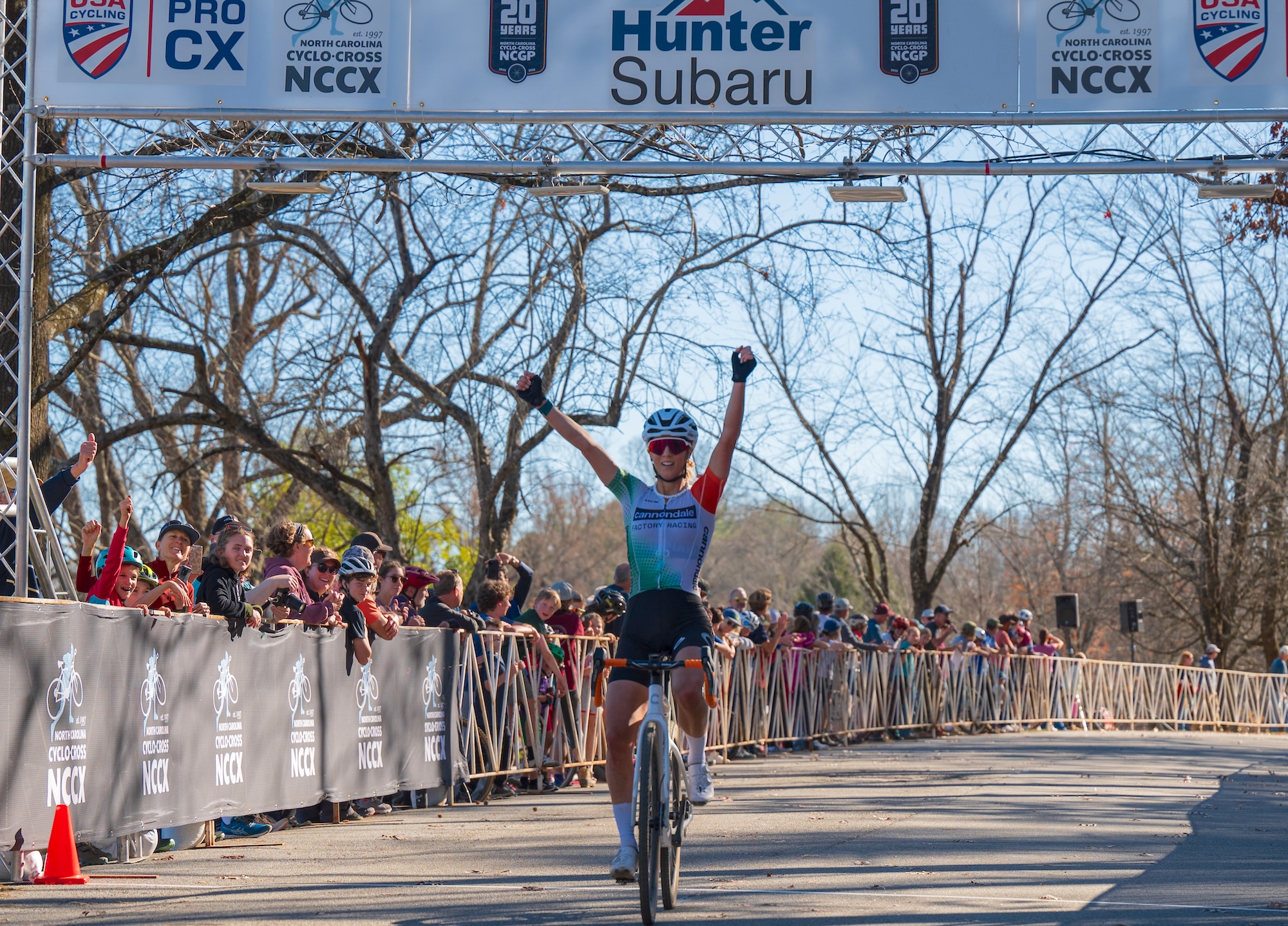 Jolanda Neff wins Sunday C2 race at 2025 North Carolina Grand Prix
