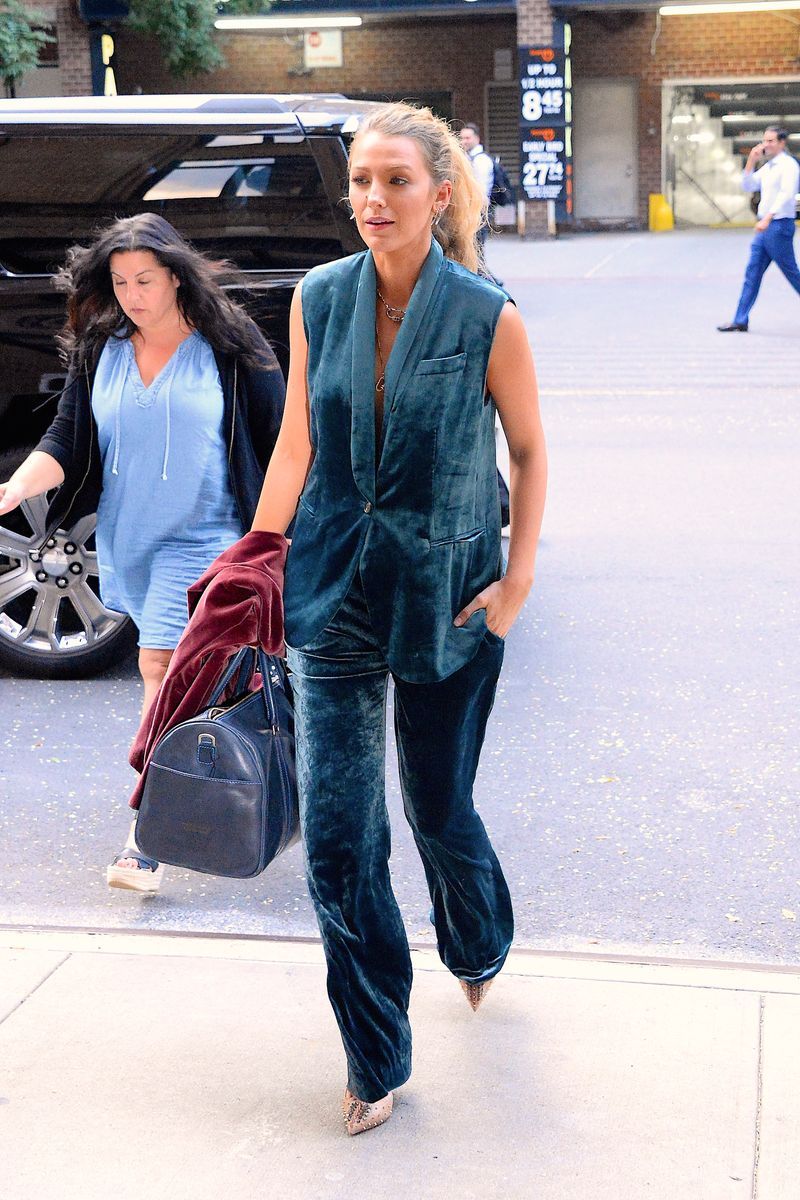 new york, ny august 17 blake lively seen out and about in manhattan on august 17, 2018 in new york city photo by robert kamaugc images