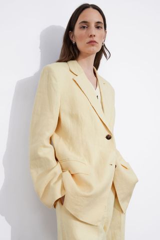 Fitted Linen Blazer