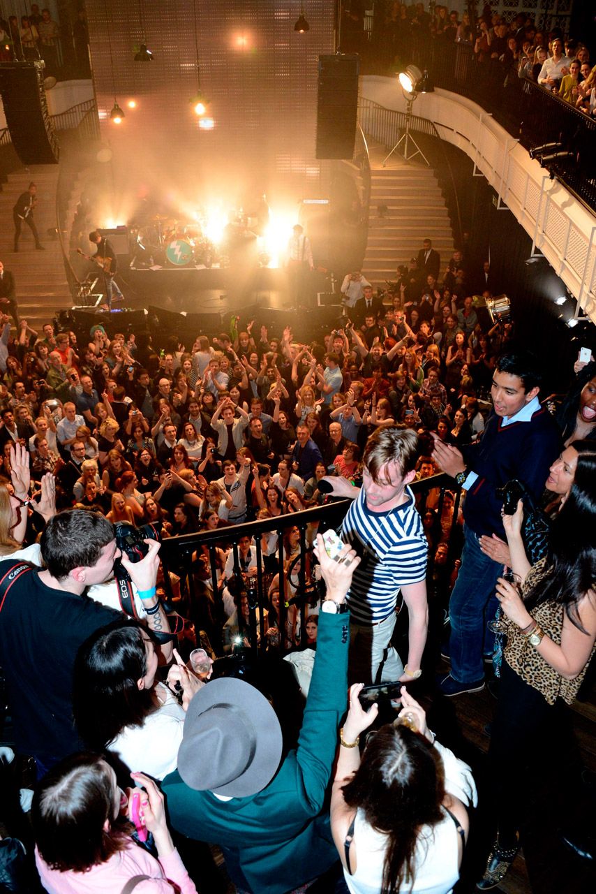 The Kaiser Chiefs Play Burberry Store Gig