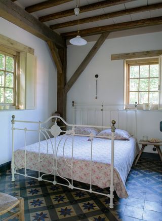 dutch farmhouse bedroom