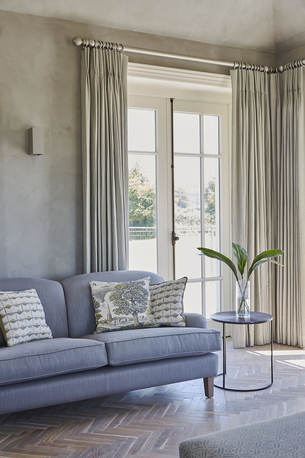 grey textured walls in a living room