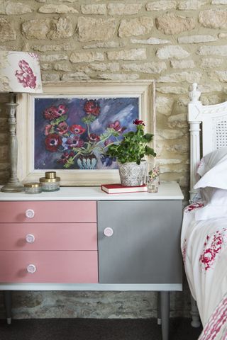 bed_side_table_anemome_art_work_flowers_brick_wall_details