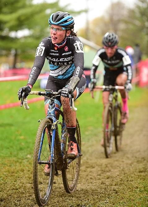 Caroline Mani (Raleigh Clement) riding in 8th place followed by Nicole Duke