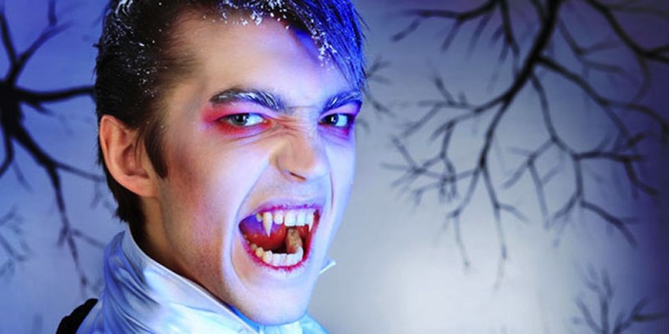 7 Strange Ways Humans Act Like Vampires | Live Science