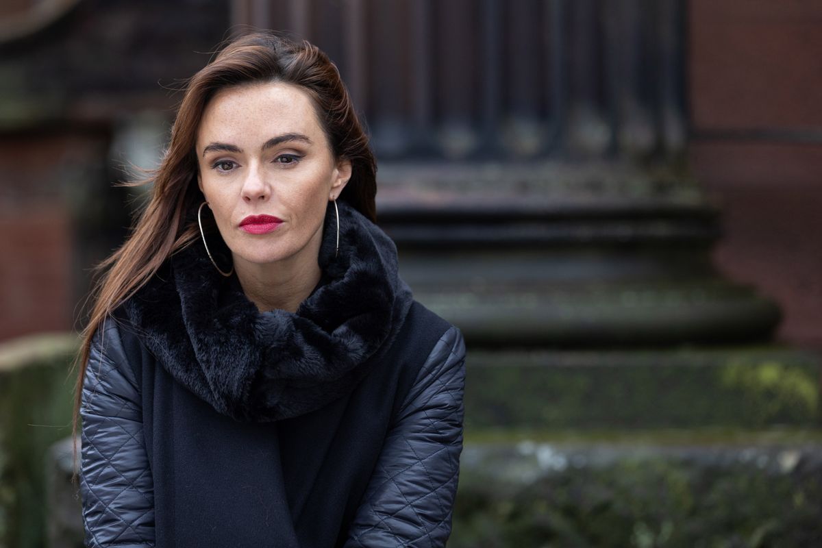 Mercedes McQueen takes desperate action.