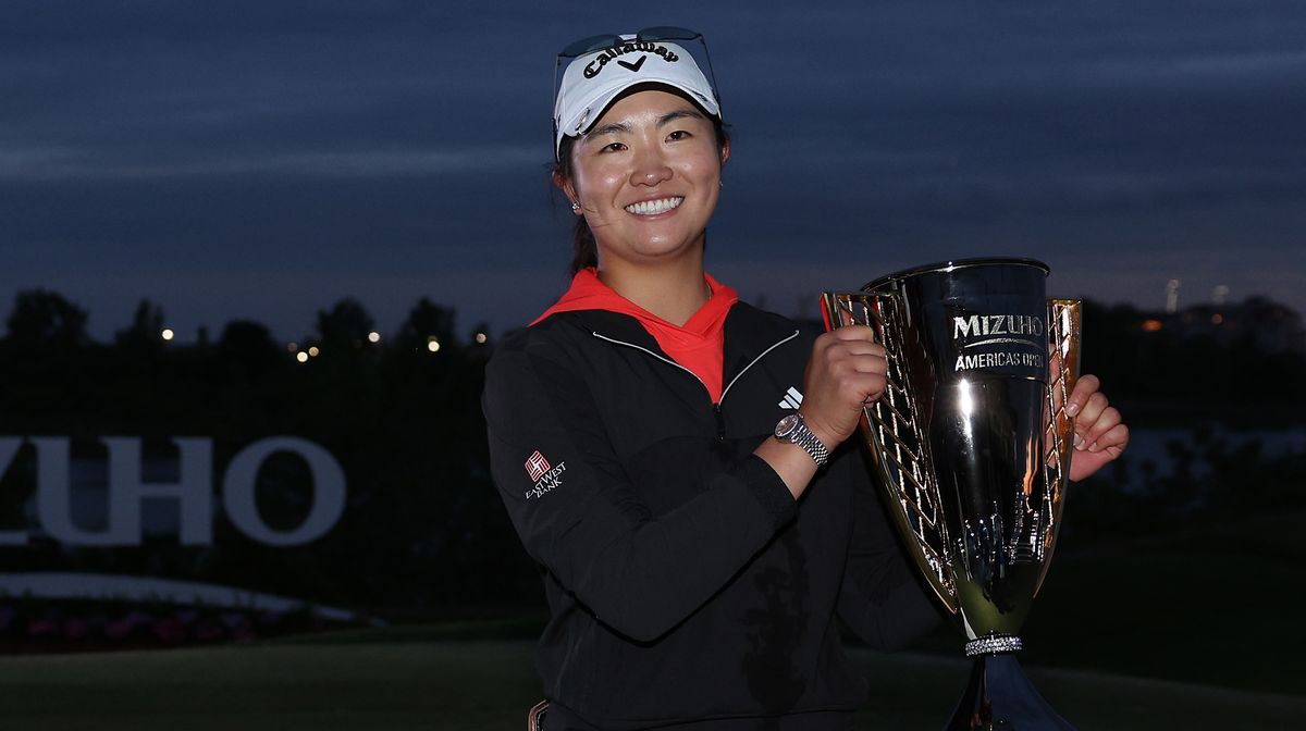 'Go Card' - Tiger Woods Hails Rose Zhang After Debut LPGA Tour Win ...