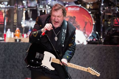Meat Loaf collapsed in concert in Canada