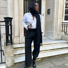 An image of one of the best pair of ankle boots, as spotted on @nlmarilyn.