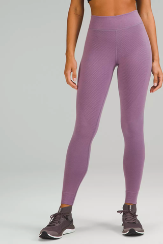 Digital Lavender Color Trend 2023 | Lululemon Keep the Heat Thermal High-Rise Tight 28