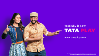 Saif Ali Khan and Kareena Kapoor in Tata Play flyer