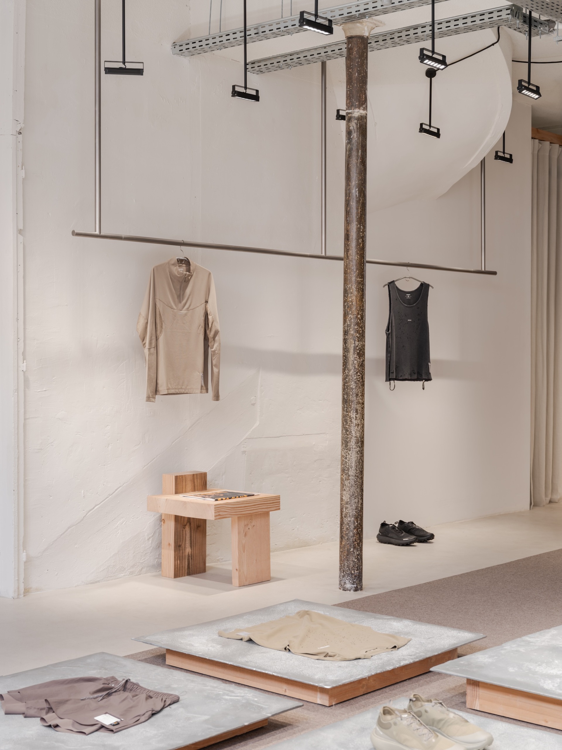 Satisfy Paris Store