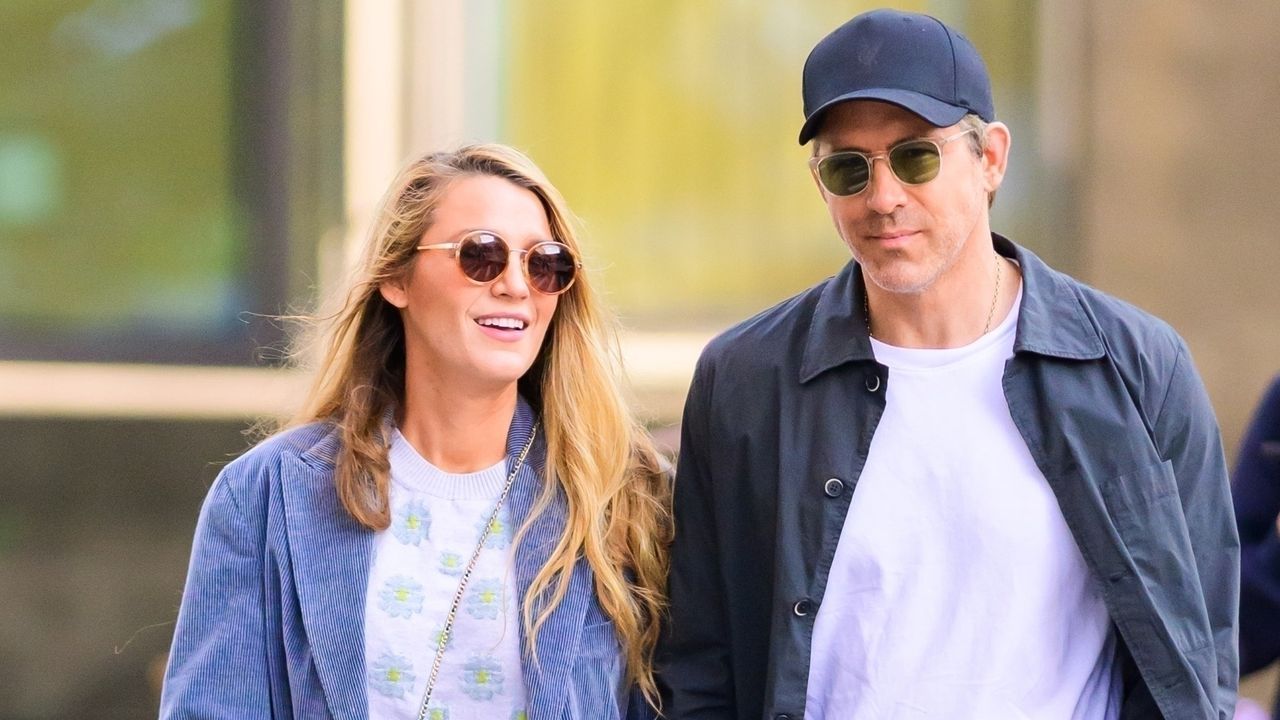 Blake Lively walks around NYC with husband Ryan Reynolds