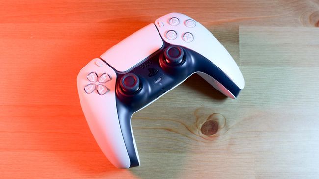 PS5コントローラーをアップデートする方法
