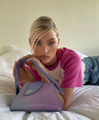 @hoskelsa with a side part hairstyle