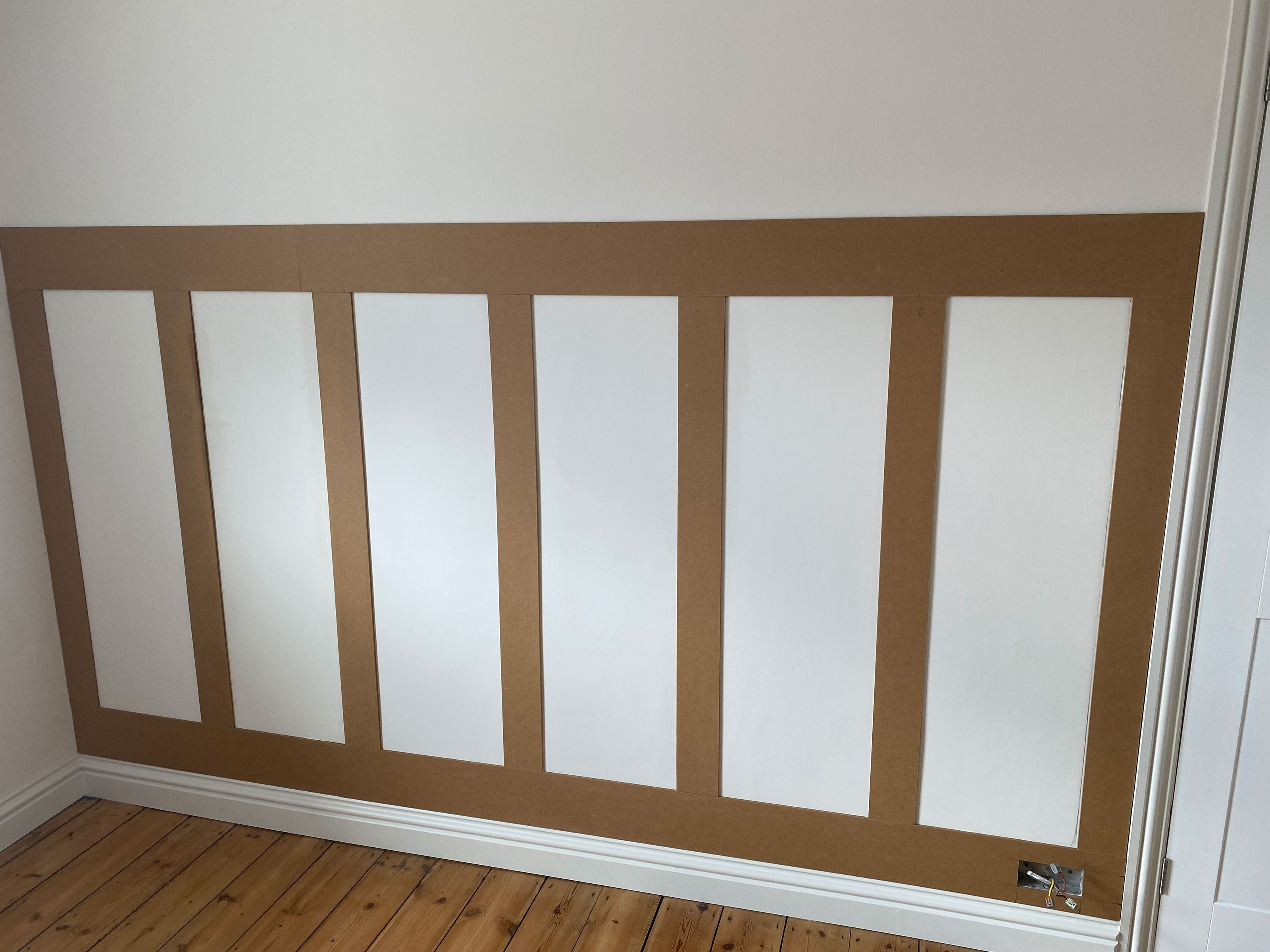 DIY Wall Panelling: How to Panel a Wall Step-by-Step | Homebuilding