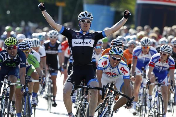 Tyler Farrar (Garmin-Cervelo) claimed the bunch sprint