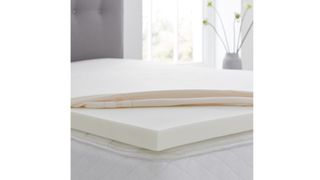 Silent Night Impress Memory Foam Mattress Topper