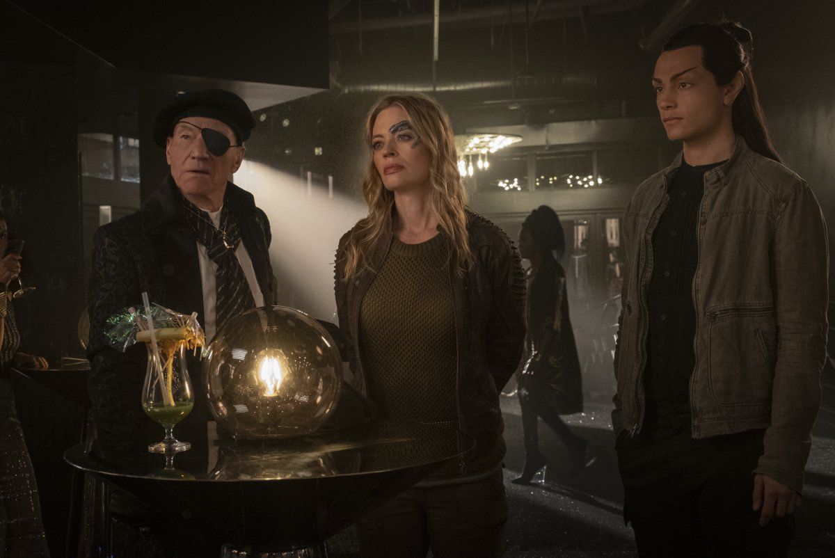 Sir Patrick Stewart as Jean-Luc Picard; Jeri Ryan as Seven of Nine; Evan Evagora as Elnor