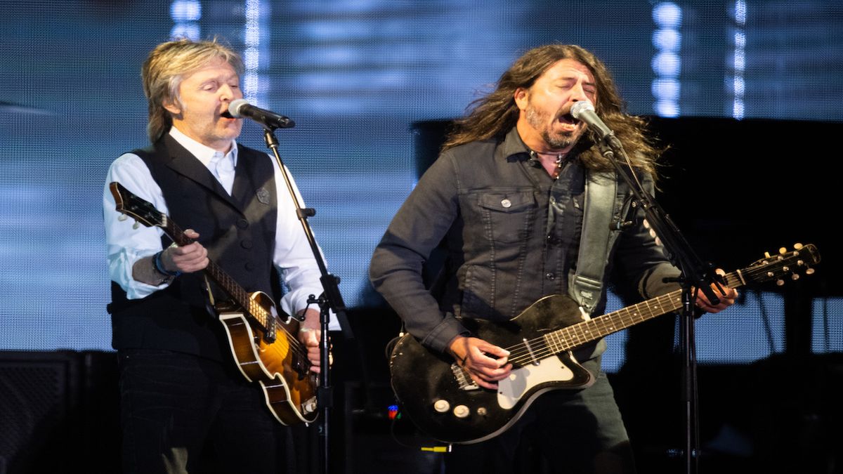 Dave Grohl joins Paul McCartney for first public performance since Taylor Hawkins' death