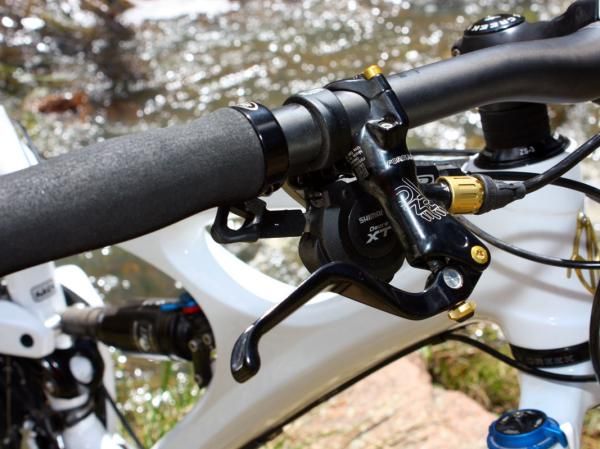 Formula's The One brakes are remarkably strong and easy to control while Shimano's latest 10-speed Deore XT Dyna-Sys group snapped off accurate shifts even with full-length housing