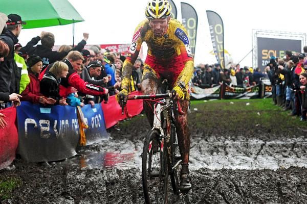 Klaas Vantornout (Sunweb - Revor) finished in second place.