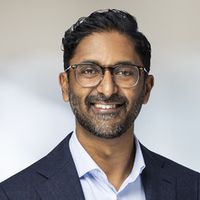 Suman Majumdar's avatar
