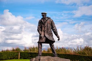 A statue of David Stirling