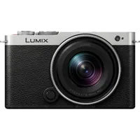 Panasonic Lumix S9 + 18-40mm lens Panasonic Lumix S9 + 18-40mm lens
