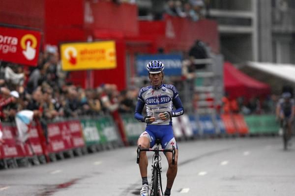 Marco Velo (Quick Step) finishes in Li&egrave;ge, one of three Quick Step riders to miss the carnage 2.5km before.
