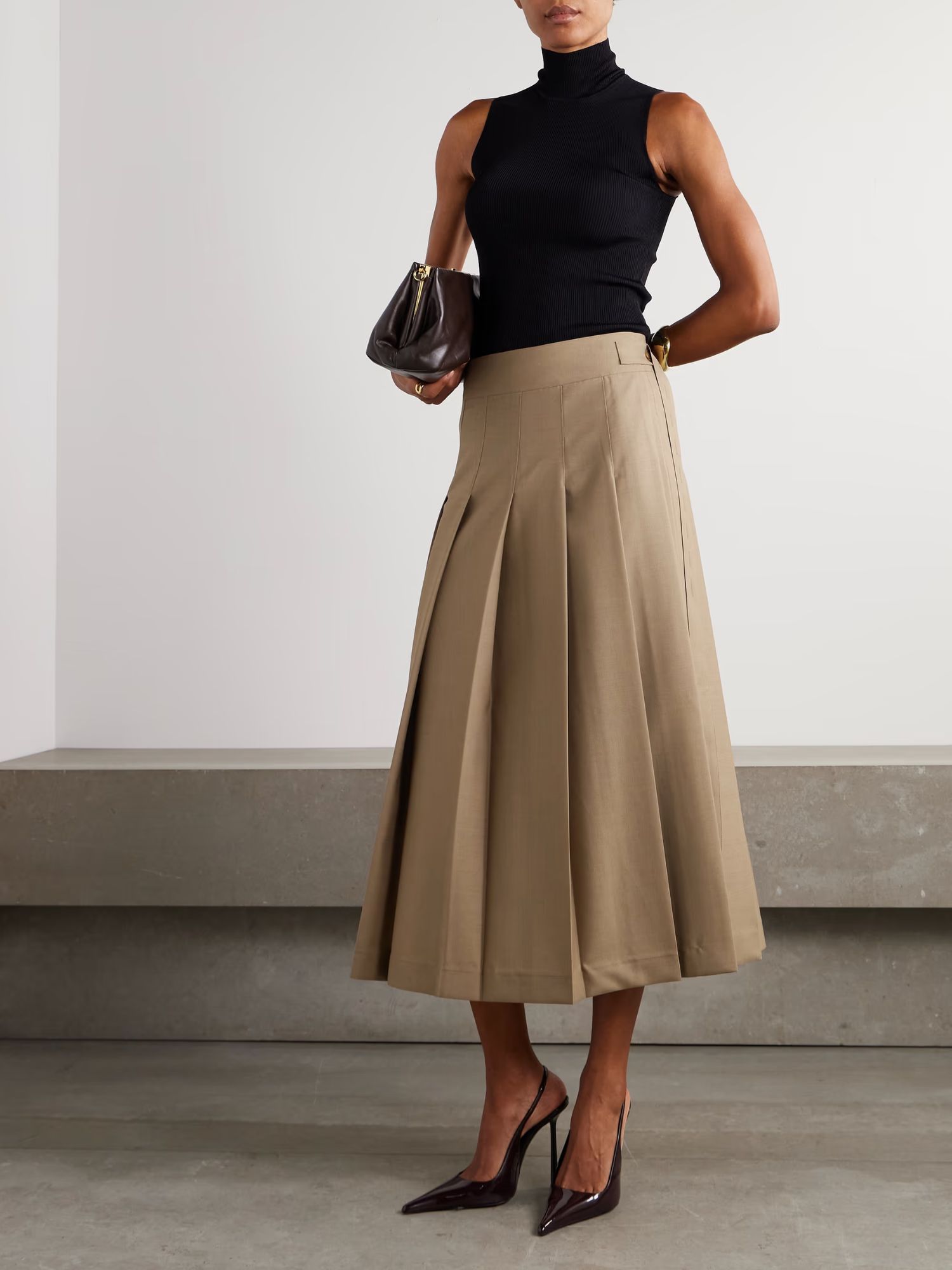 R&amp;oacute;he Pleated wool-blend midi wrap skirt