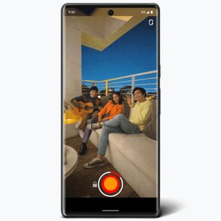 Snapchat recording a video with Pixel Night Sight