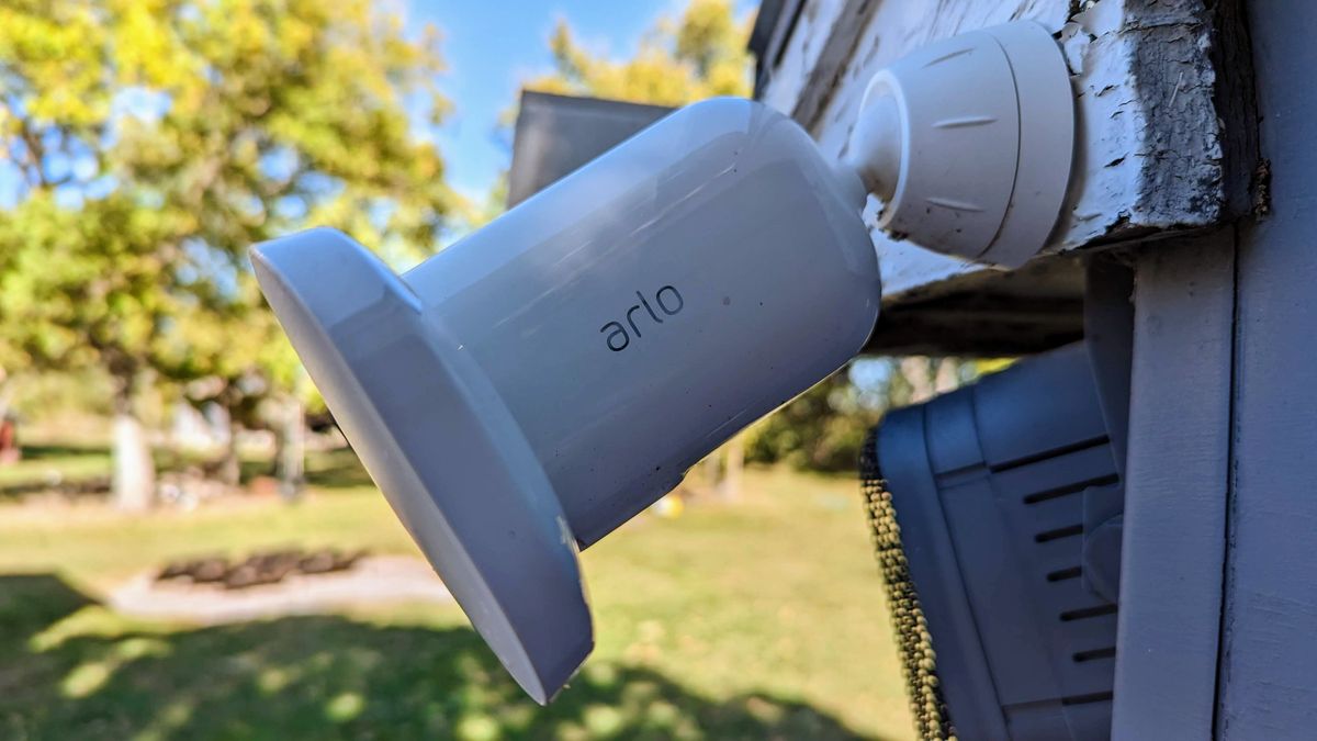 Arlo Pro 3 Floodlight Camera review You'll see it all day or night
