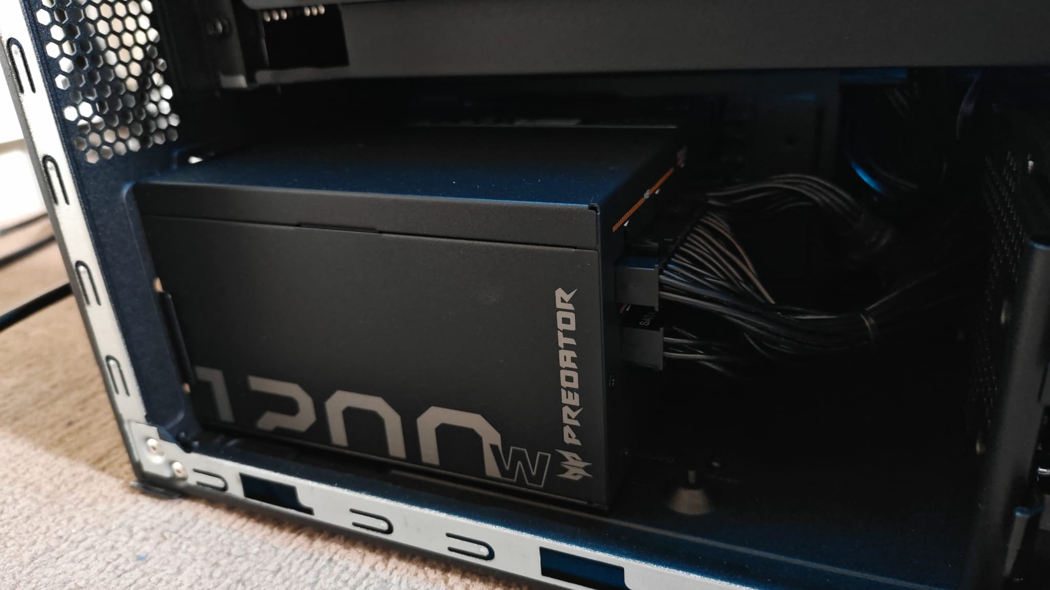 The Acer Predator Orion 7000 (2025)'s PSU