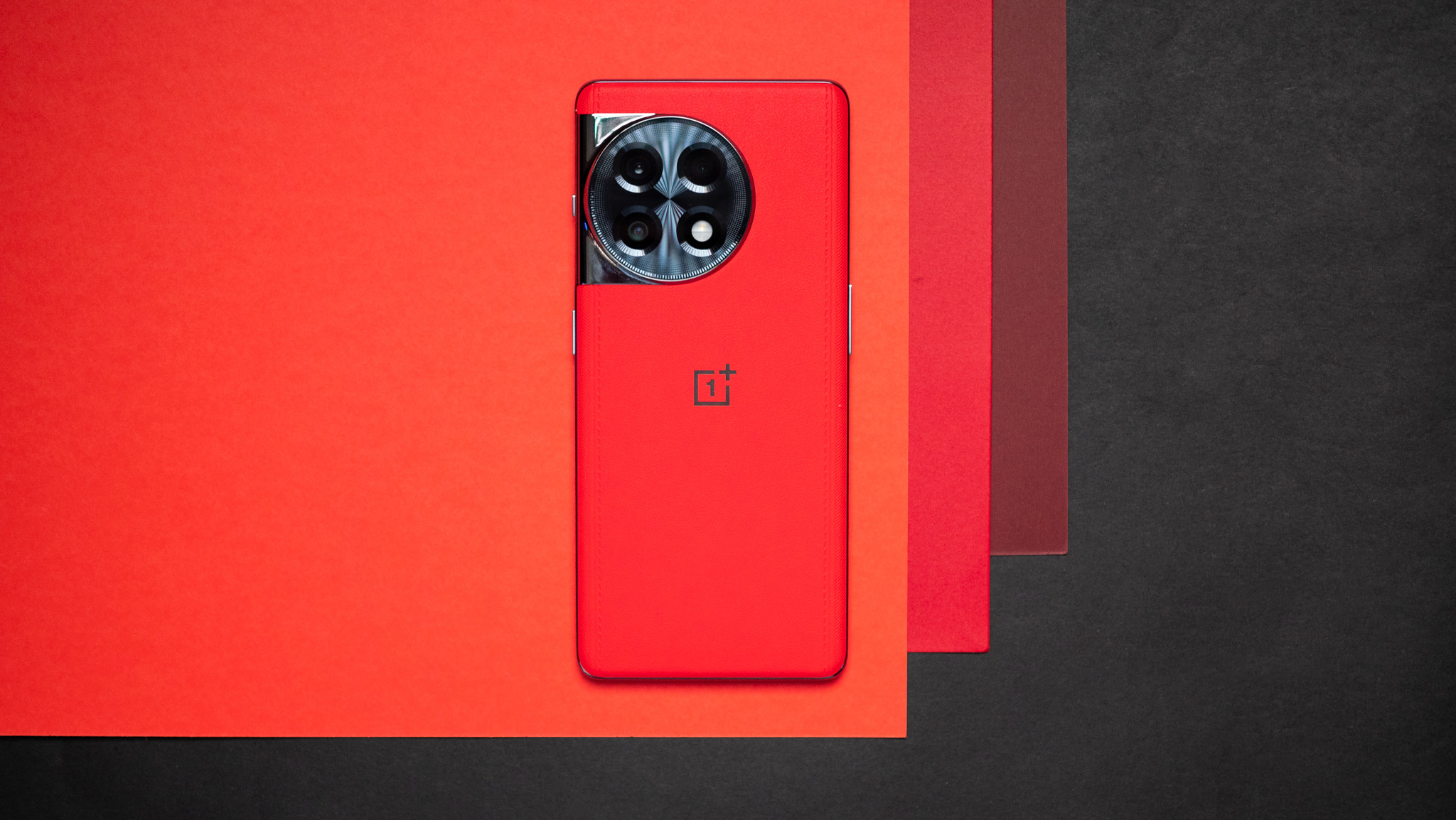 one plus red