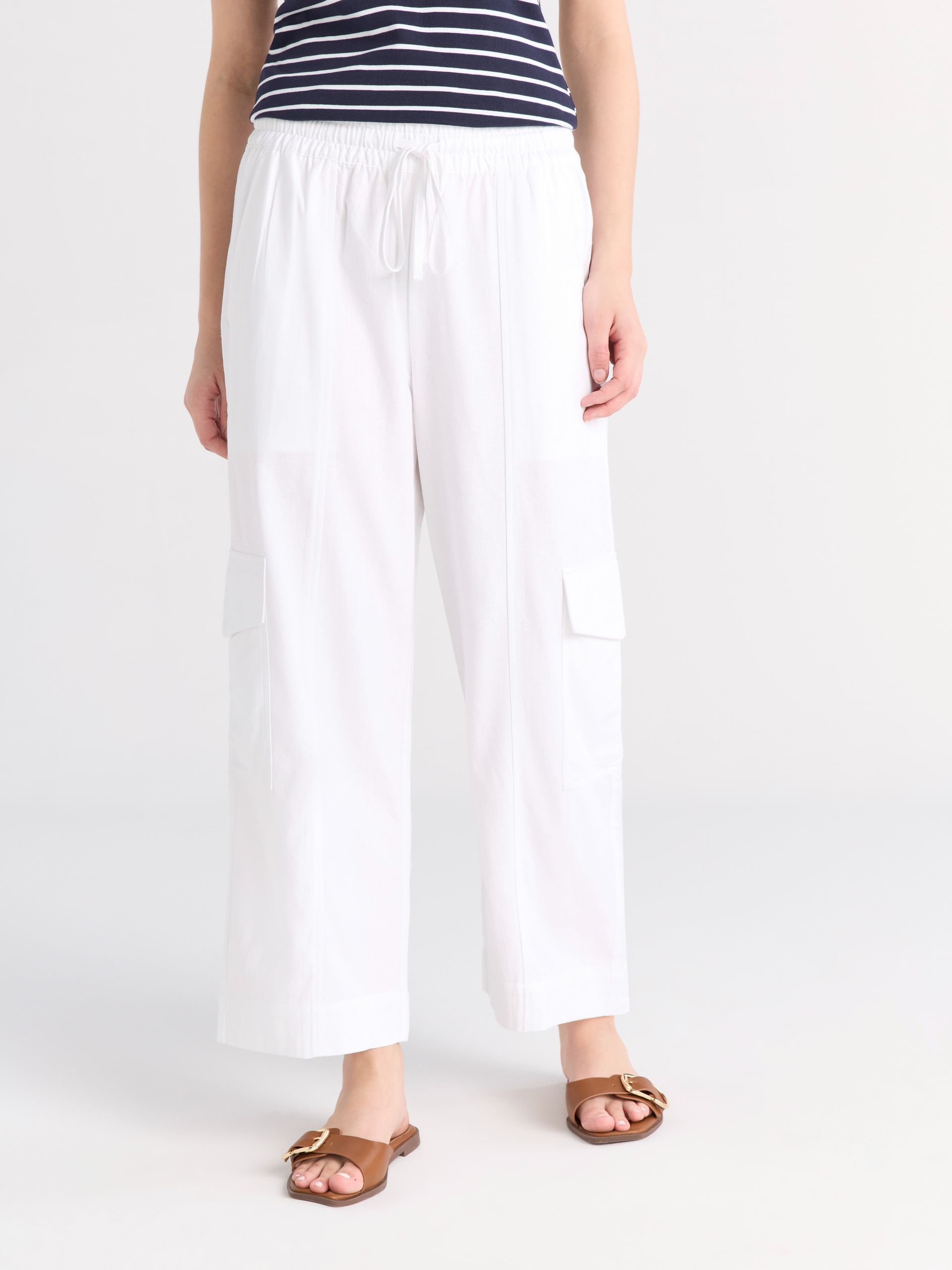 Free Assembly, Free Assembly Women's and Women’s Linen Blend Pull on Cargo Pants, 29” Inseam, Sizes Xs-2xl
