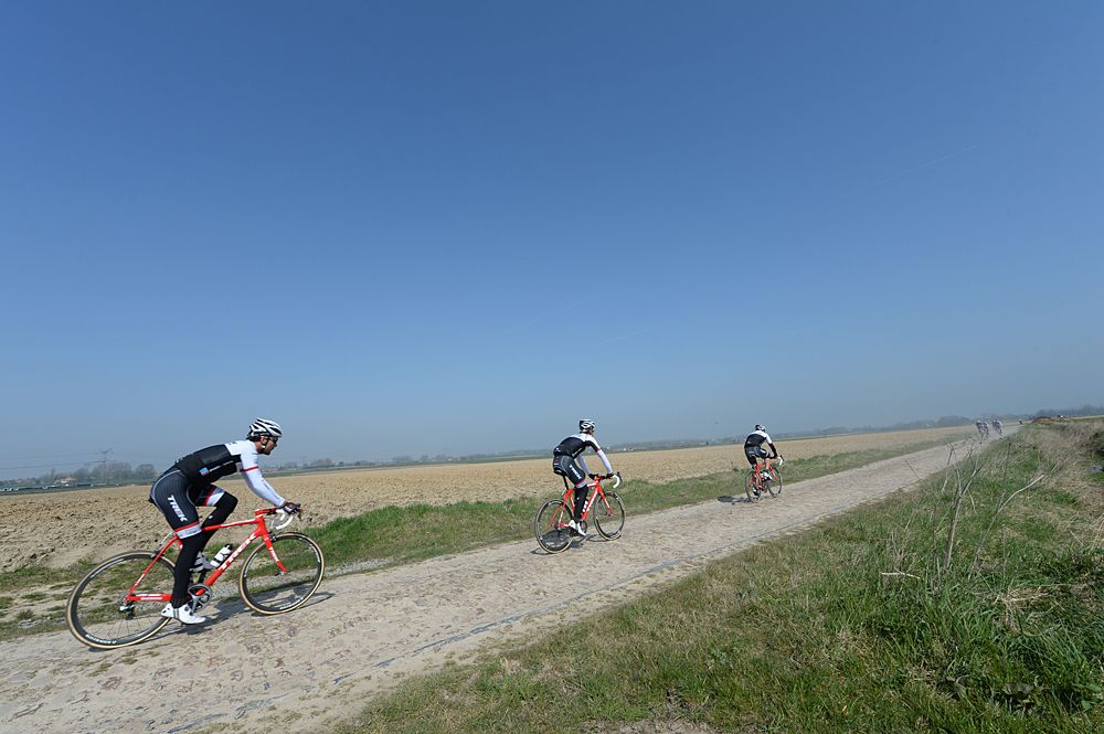Trek on the pav&eacute;