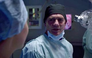Holby Guy struggles to operate