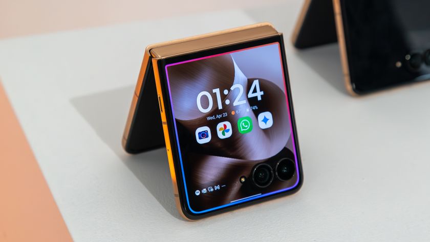 The Razr Ultra 2025 with a ring around the cover screen