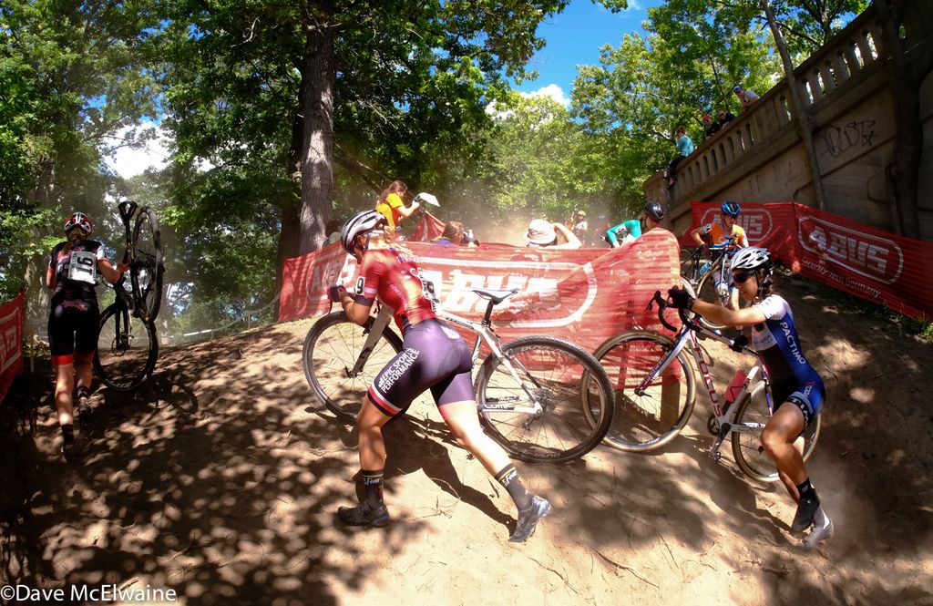 Siobhan Kelly (To Wheels Epic Sports) running on the dusty course.