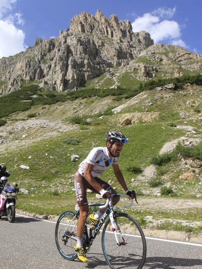 Christophe Riblon (AG2R La Mondiale) alone in the lead during stage 2 in the Italian Dolomites